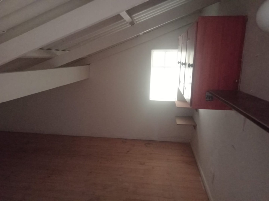 4 Bedroom Property for Sale in Noorsekloof Eastern Cape